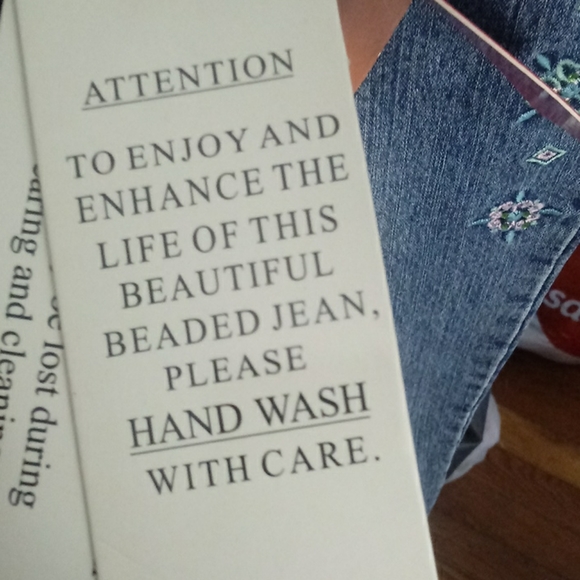 Jeans - Picture 3 of 6